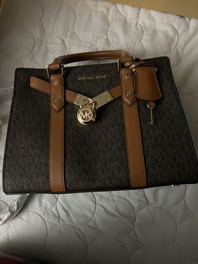 Michael Kors Brown Signature Satchel with Gold Hardware NWT AND BOX & BAG